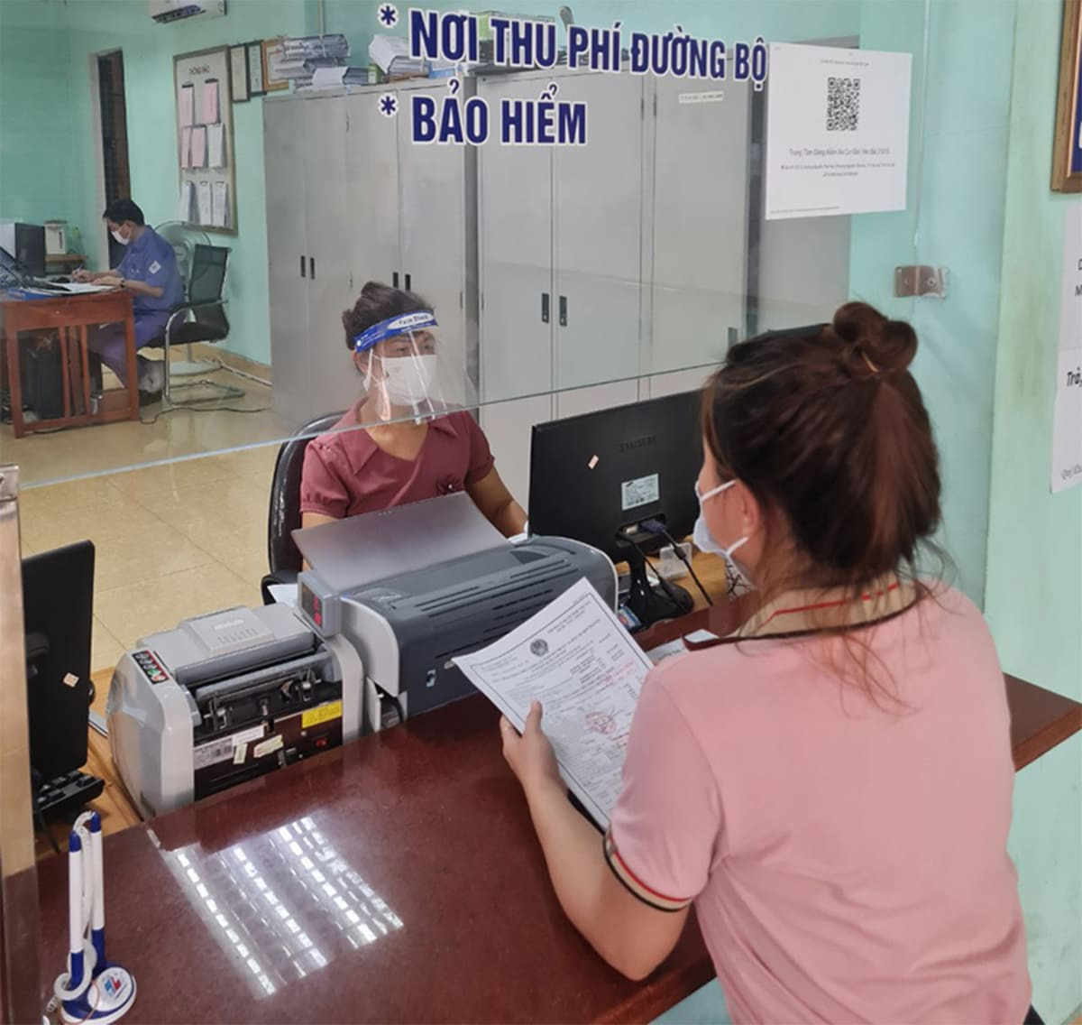 nop phi duong bo xe 5 cho Cách tính và nộp phí sử dụng đường bộ theo chu kỳ kiểm định?